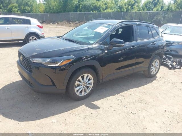 2022 TOYOTA COROLLA CROSS LE 2