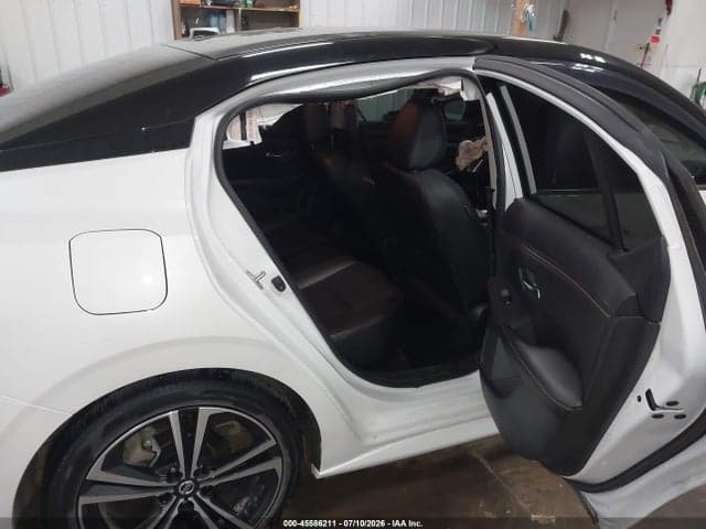 2023 NISSAN SENTRA SR XTRONIC CVT 8