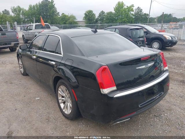 2017 CHRYSLER 300 LIMITED 6