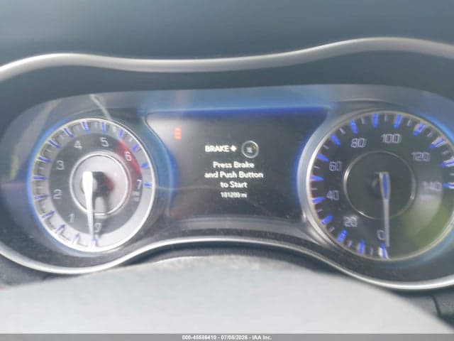 2017 CHRYSLER 300 LIMITED 7