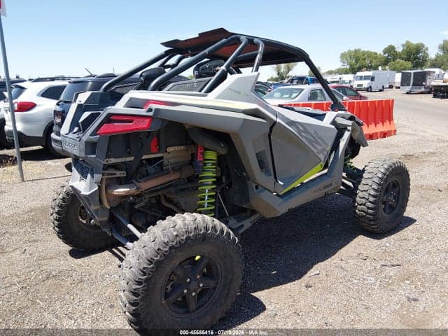 2022 POLARIS RZR TURBO R ULTIMATE 4