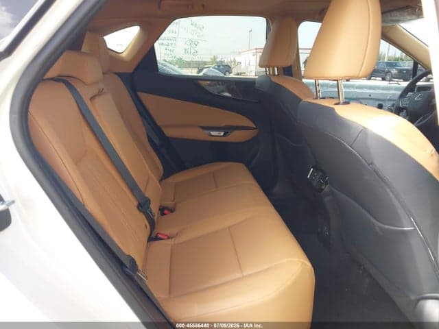 2025 LEXUS NX 250 PREMIUM 8
