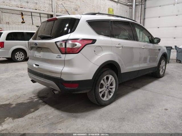2018 FORD ESCAPE SE 4