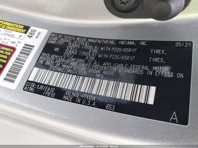 2021 TOYOTA SIENNA XLE 9