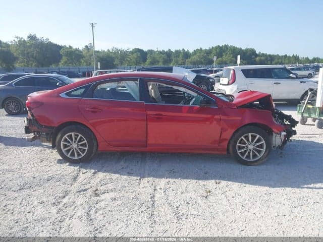 2019 HYUNDAI SONATA SE 12