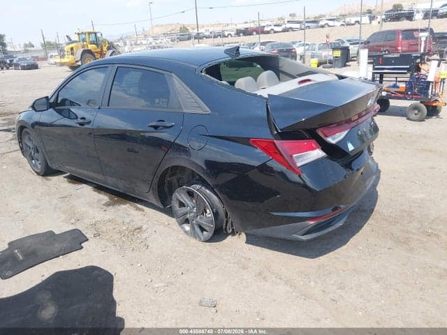 2022 HYUNDAI ELANTRA SEL 3