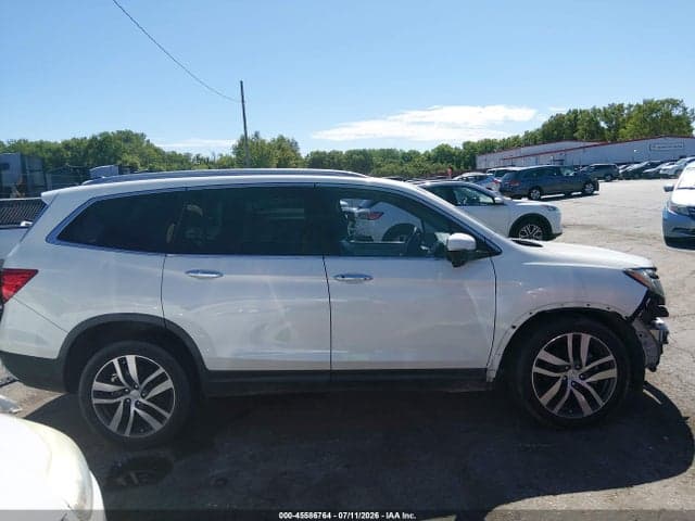 2017 HONDA PILOT TOURING 14