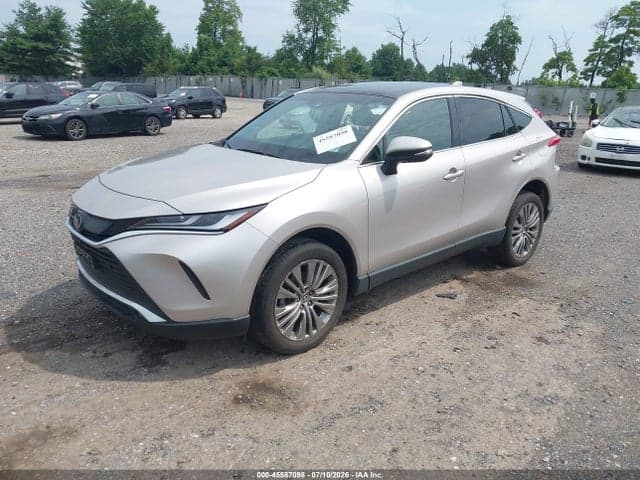 2024 TOYOTA VENZA LIMITED 2