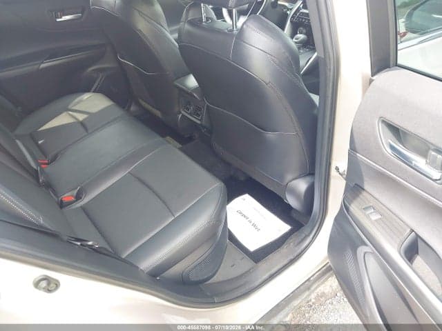 2024 TOYOTA VENZA LIMITED 8