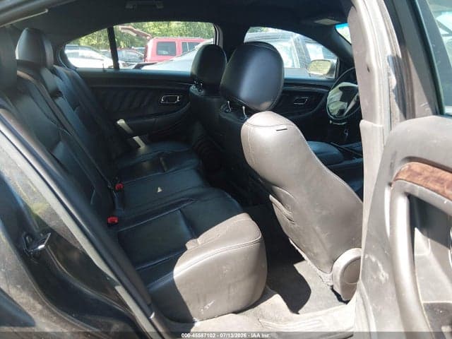 2017 FORD TAURUS LIMITED 8