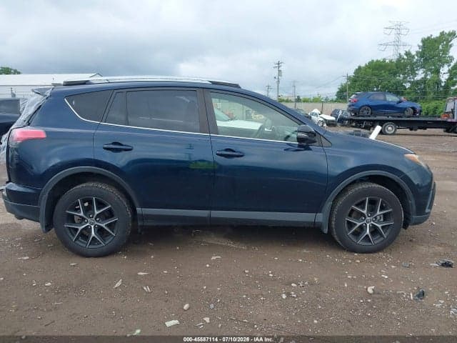 2017 TOYOTA RAV4 SE 14