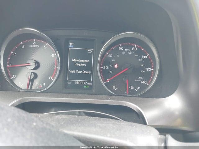 2017 TOYOTA RAV4 SE 7