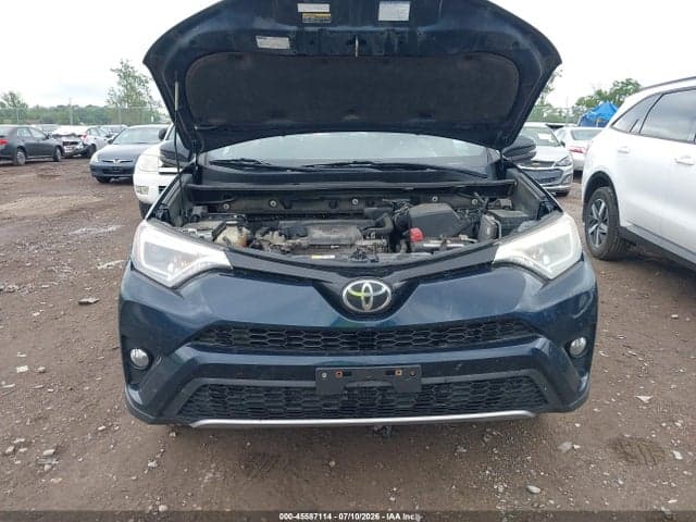 2017 TOYOTA RAV4 SE 10
