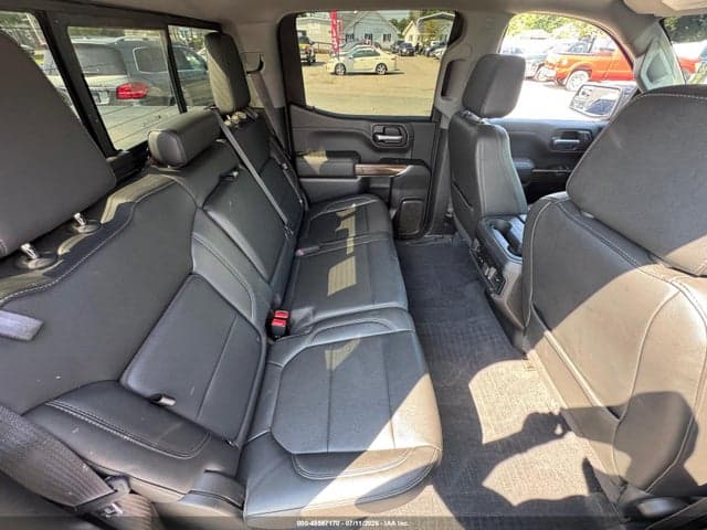 2020 CHEVROLET SILVERADO 1500 RST 6