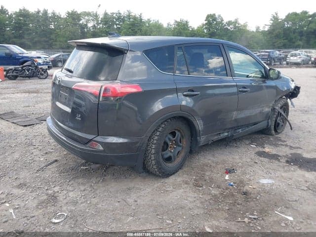 2018 TOYOTA RAV4 LE 4