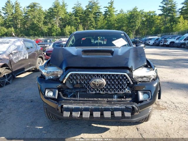 2018 TOYOTA TACOMA TRD SPORT 13