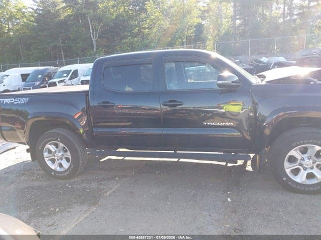 2018 TOYOTA TACOMA TRD SPORT 14