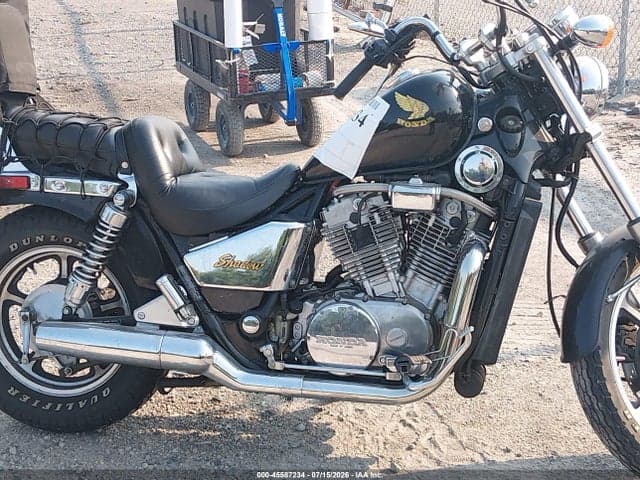 1986 HONDA VT700 C 8
