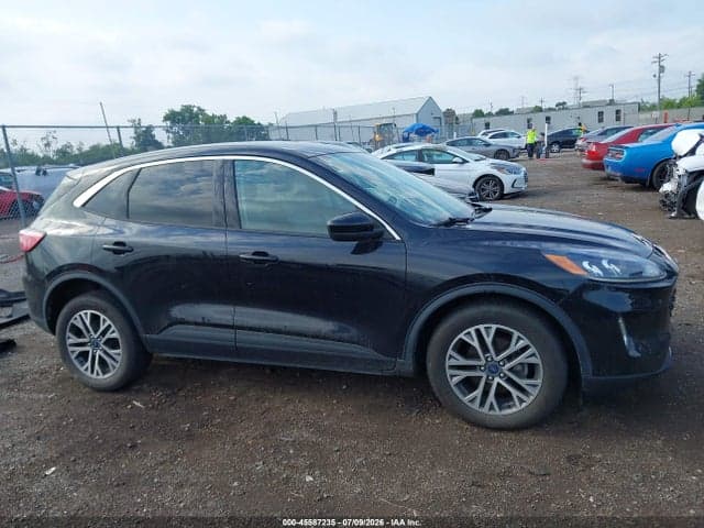 2022 FORD ESCAPE SEL 14