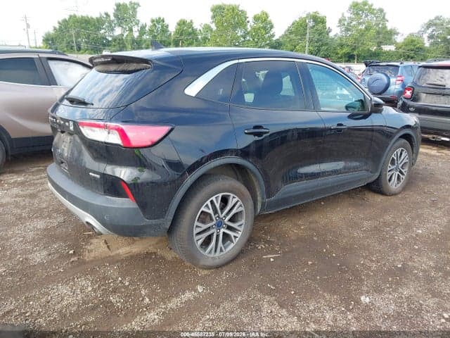 2022 FORD ESCAPE SEL 4