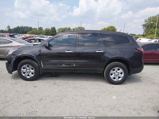 2017 CHEVROLET TRAVERSE LS 14