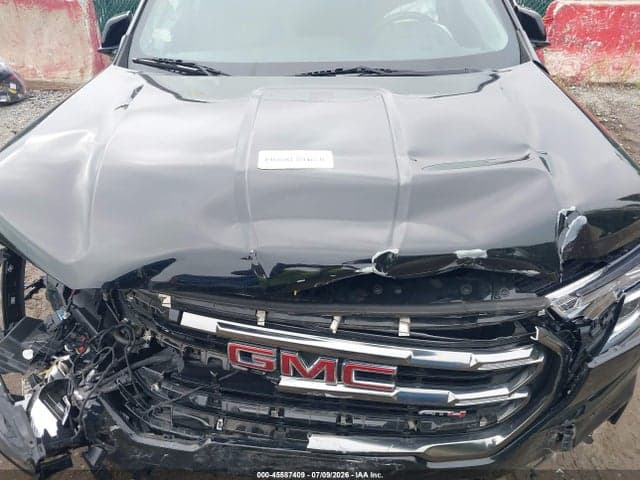 2023 GMC TERRAIN AWD AT4 10