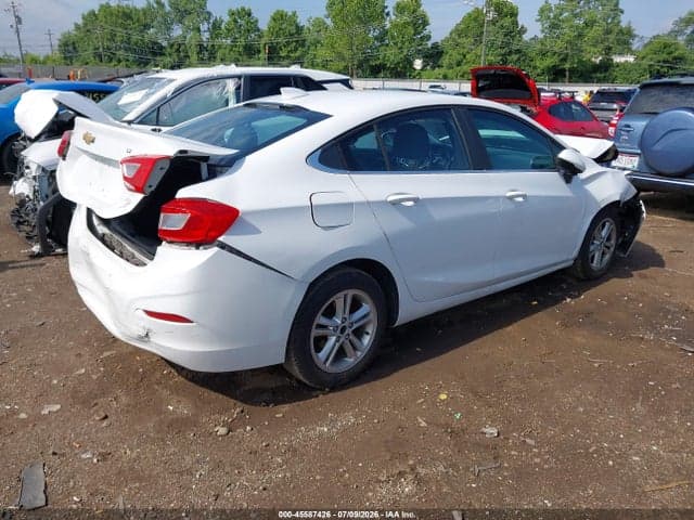 2017 CHEVROLET CRUZE LT AUTO 4
