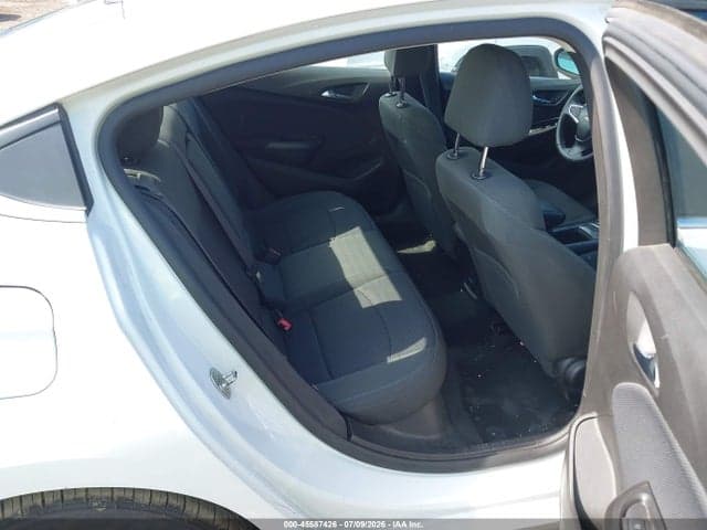2017 CHEVROLET CRUZE LT AUTO 8