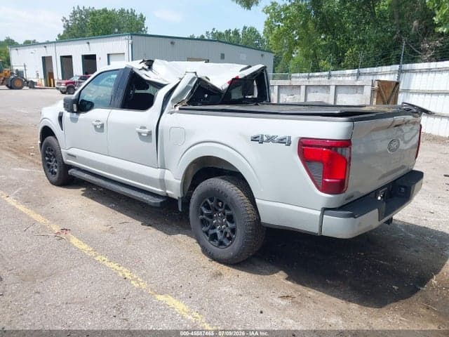 2024 FORD F-150 XLT 3