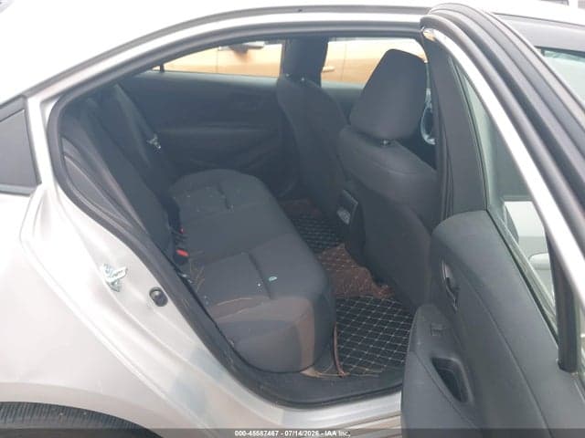 2024 TOYOTA COROLLA LE 8