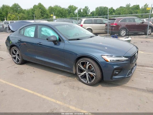 2023 VOLVO S60 B5 CORE DARK THEME