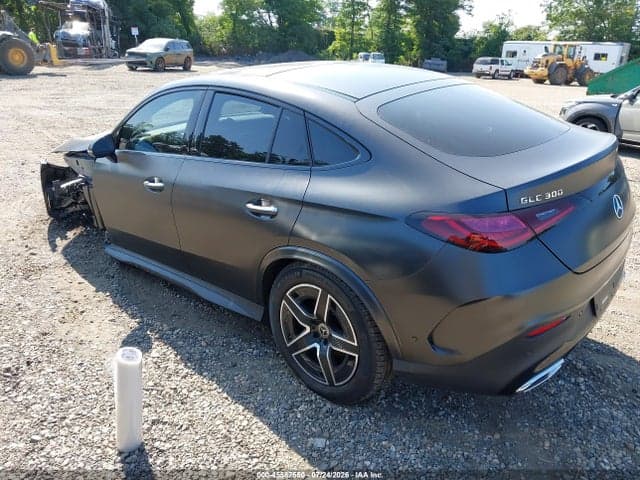2024 MERCEDES-BENZ GLC 300 COUPE 4MATIC 3