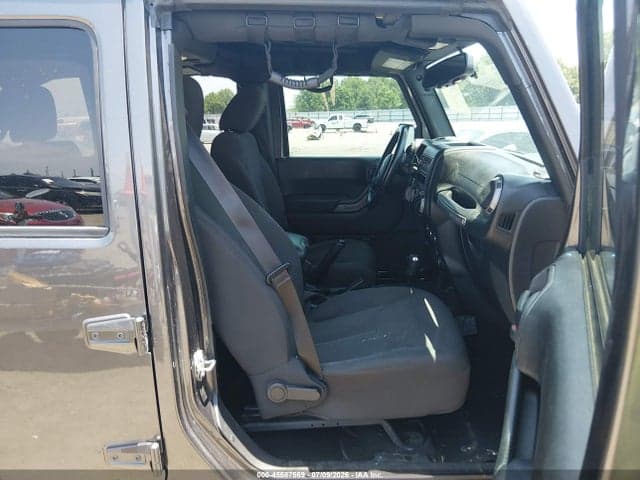2017 JEEP WRANGLER UNLIMITED SPORT 5