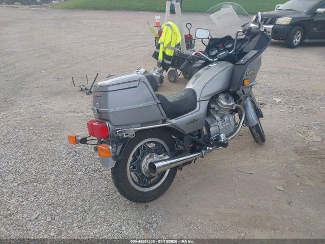 1982 HONDA GL500I 4