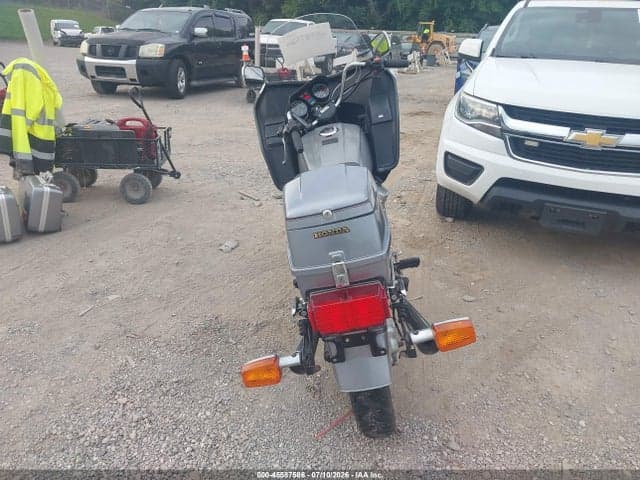 1982 HONDA GL500I 6