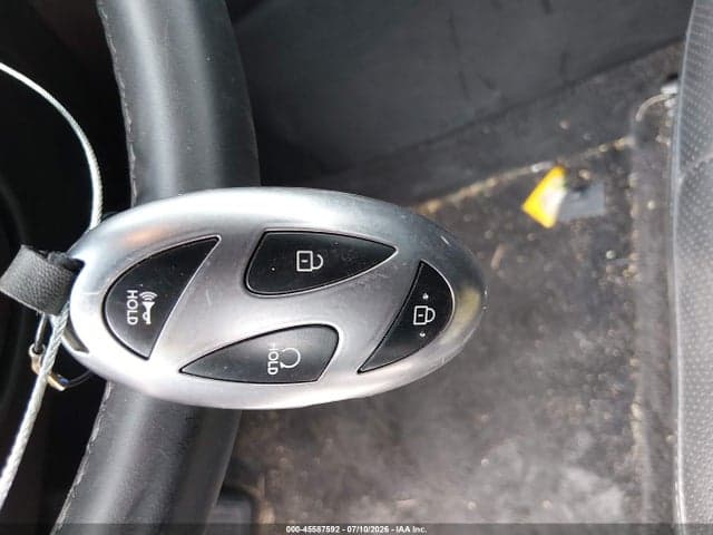 2025 HYUNDAI ELANTRA HYBRID LIMITED 11