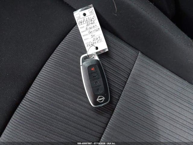 2025 NISSAN SENTRA SV 11