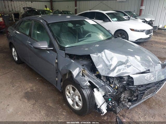 2023 HYUNDAI ELANTRA SE 1