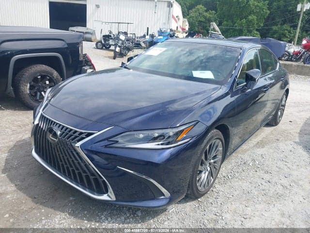 2025 LEXUS ES 350 ULTRA LUXURY 2