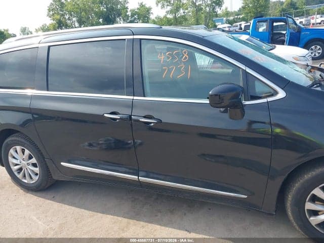 2018 CHRYSLER PACIFICA TOURING L 13