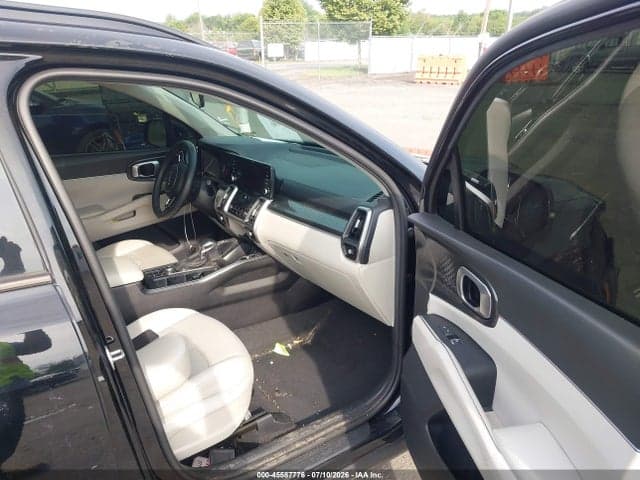 2022 KIA SORENTO S 5