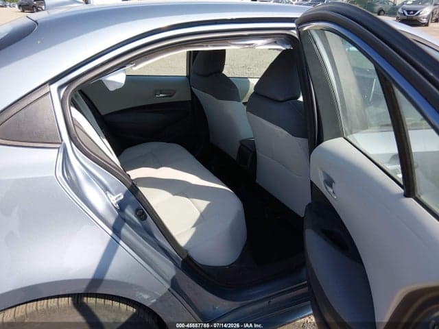 2021 TOYOTA COROLLA LE 8