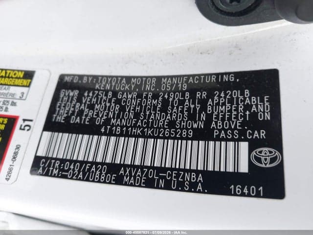 2019 TOYOTA CAMRY LE 9