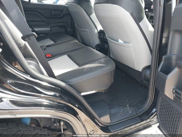 2025 TOYOTA 4RUNNER HYBRID TRD OFF ROAD 8