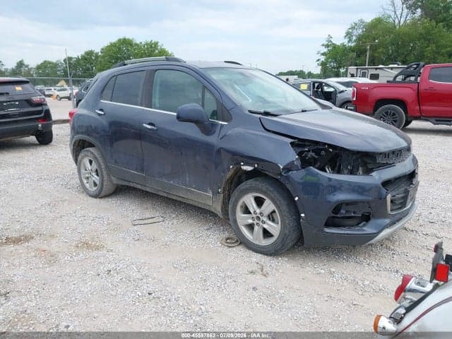 2019 CHEVROLET TRAX LT - 1