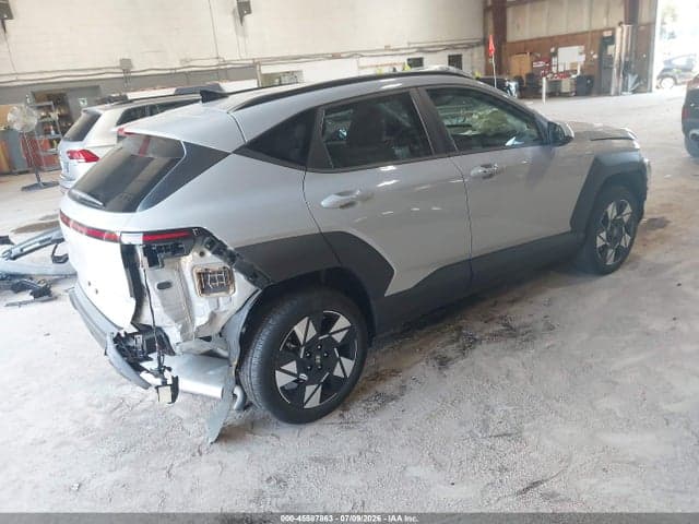 2024 HYUNDAI KONA SEL 4
