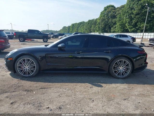 2018 PORSCHE PANAMERA 4 14