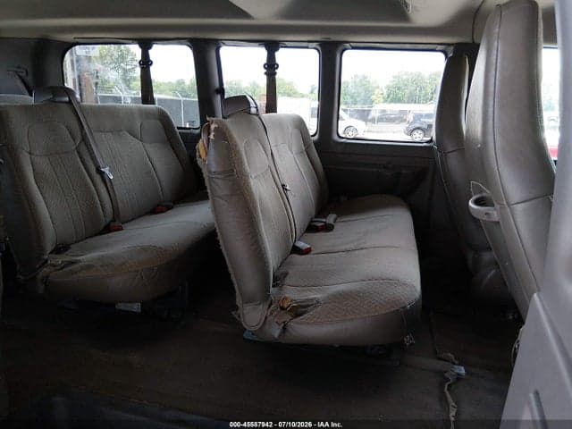 2017 CHEVROLET EXPRESS 2500 LS 8