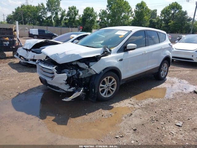 2017 FORD ESCAPE SE 2