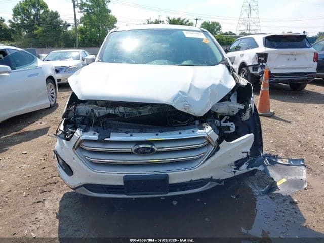 2017 FORD ESCAPE SE 12
